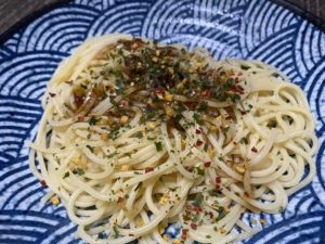源たれ味のパスタソースなるものが売っていたので作ってみた!